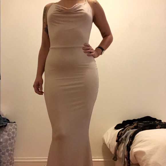 Hustle Gown - Picture 3 of 4